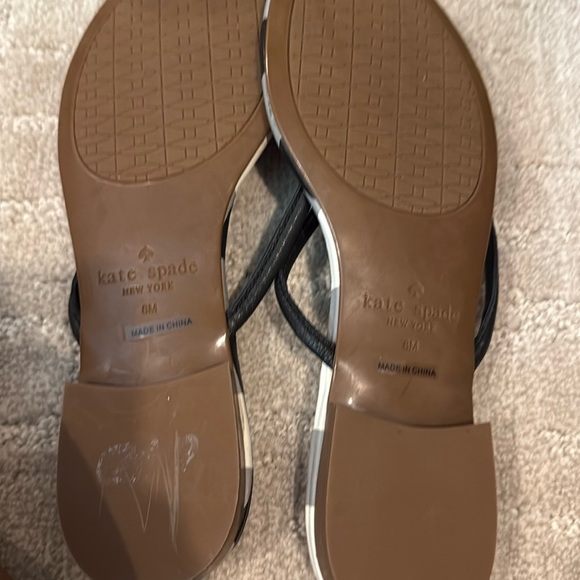 Kate Spade Black and White Sandals with Checkered Pattern - Picture 6 of 6